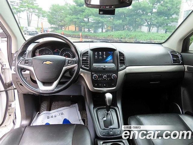 Chevrolet Korea Captiva — interior