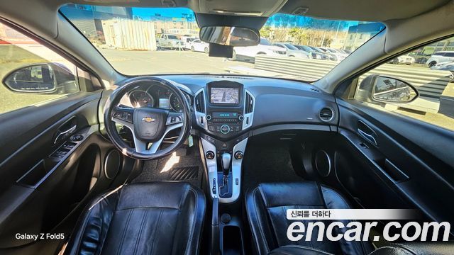 Chevrolet Korea Cruze — interior
