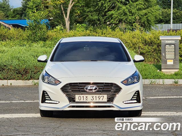 Hyundai Sonata — exterior