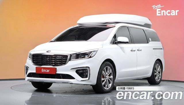 Kia Carnival — exterior