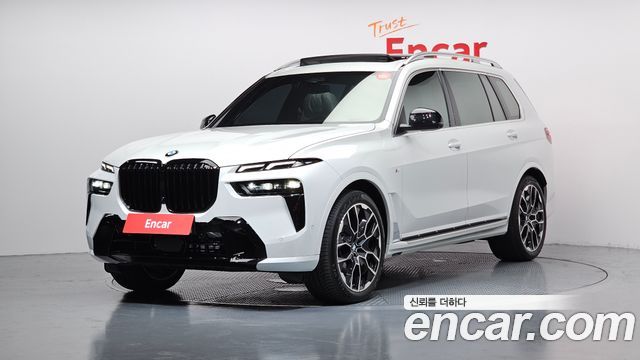 BMW X7 — exterior