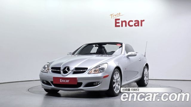 Mercedes-Benz SLK-Class