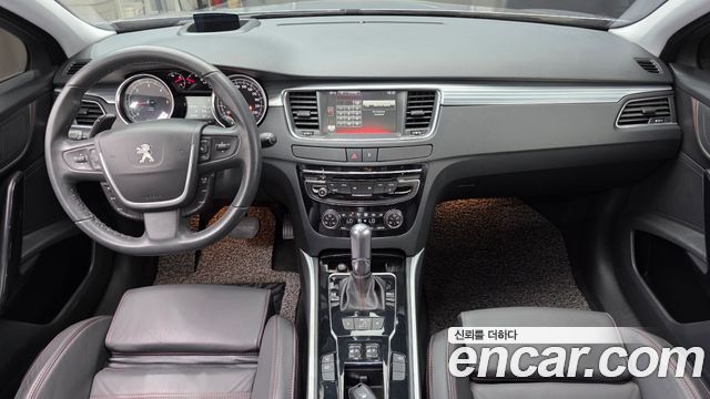 Peugeot 508 — interior