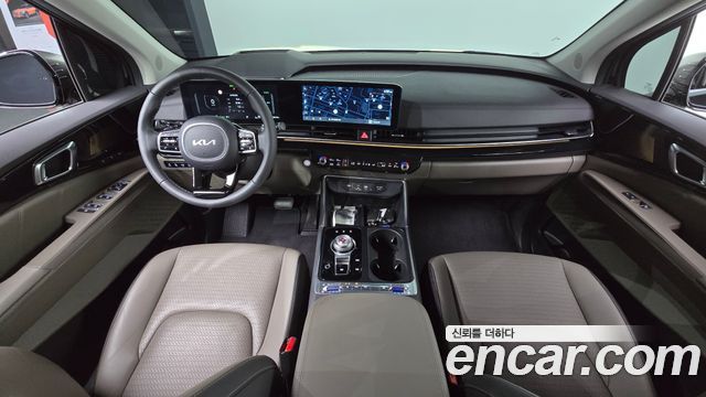 Kia Carnival — interior