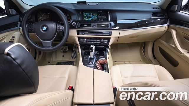 BMW 5 Series — interior
