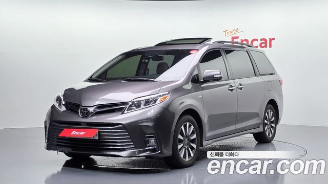 Toyota Sienna — exterior
