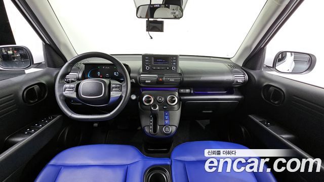 Hyundai Casper — interior