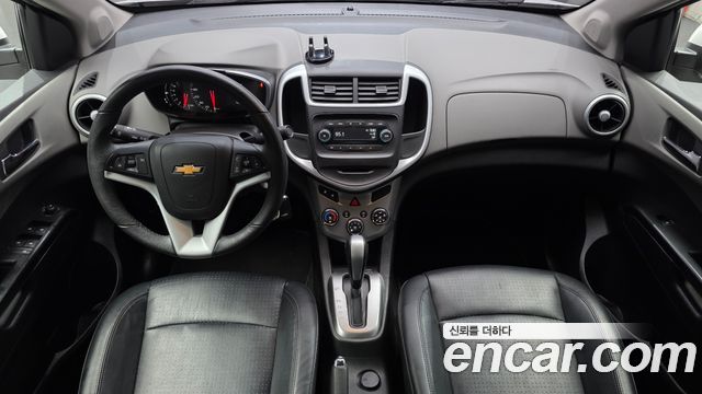Chevrolet Korea Aveo — interior