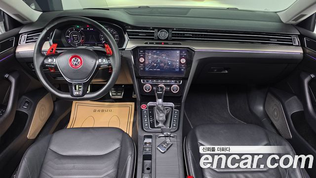 Volkswagen Arteon — interior