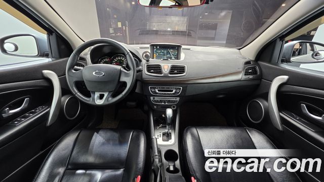 Renault Korea SM3 — interior