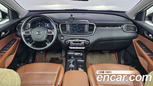 Kia Sorento — interior