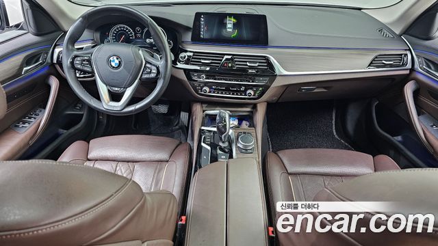 BMW 5 Series — interior