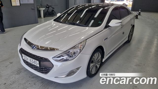 Hyundai Sonata — exterior