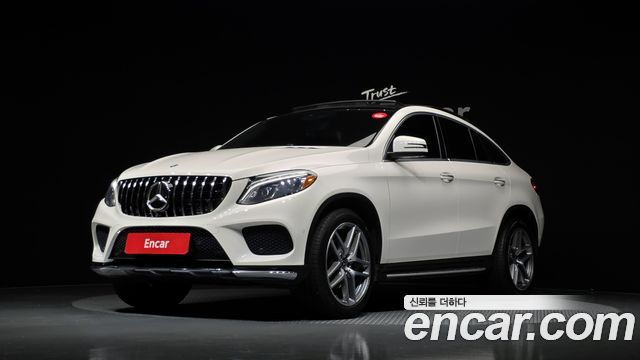 Mercedes-Benz GLE-Class — exterior