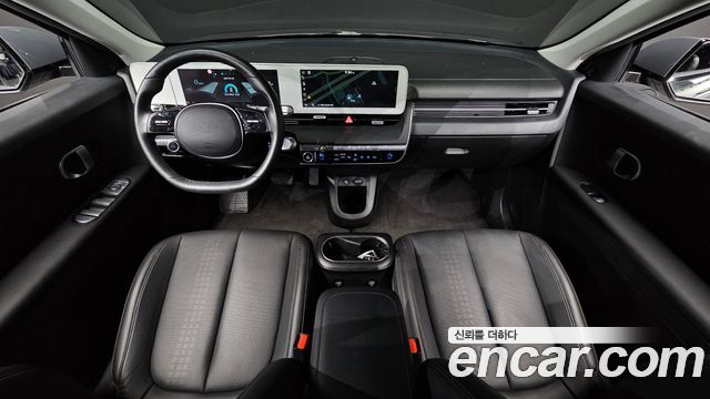 Hyundai IONIQ 5 — interior