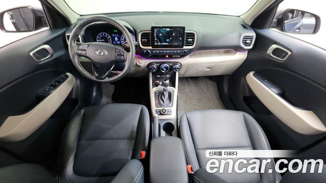 Hyundai Venue — interior