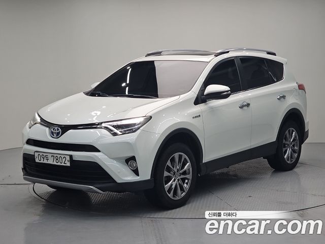 Toyota RAV4 — exterior