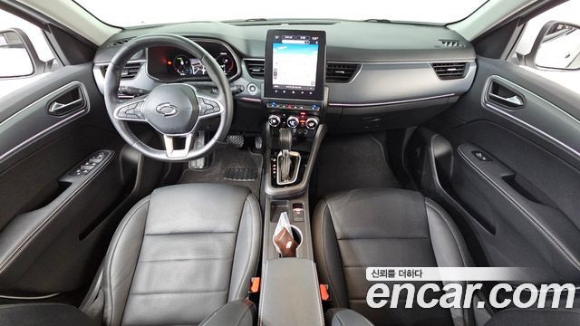 Renault Korea XM3 — interior
