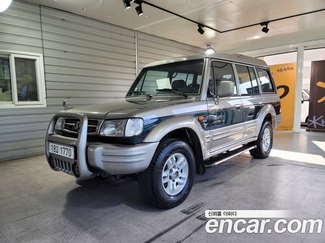 Hyundai Galloper — exterior