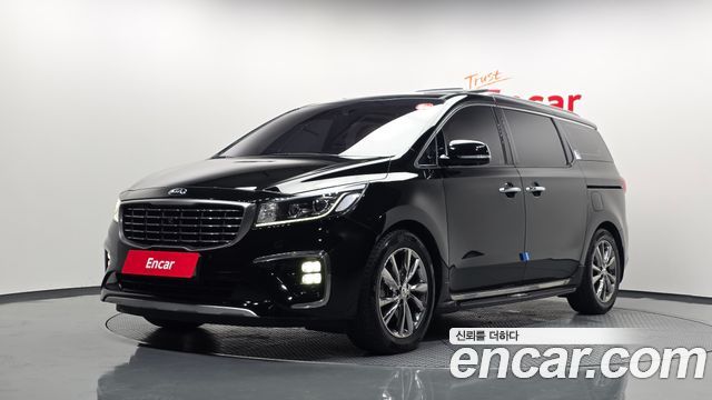 Kia Carnival — exterior