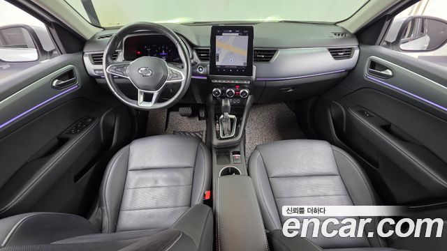 Renault Korea XM3 — interior