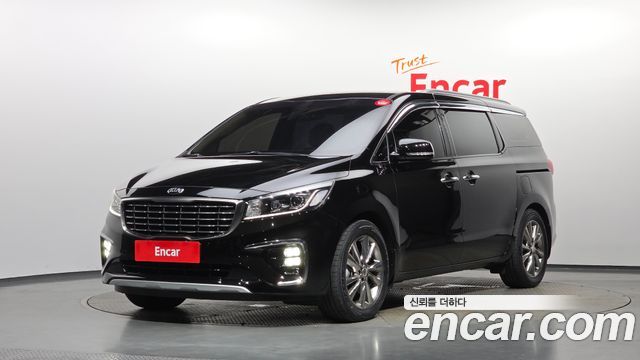 Kia Carnival — exterior
