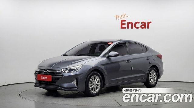 Hyundai Avante — exterior