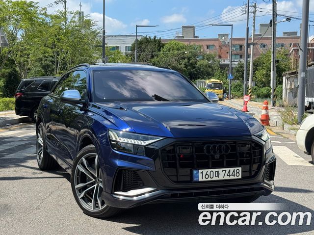 Audi SQ8 — exterior