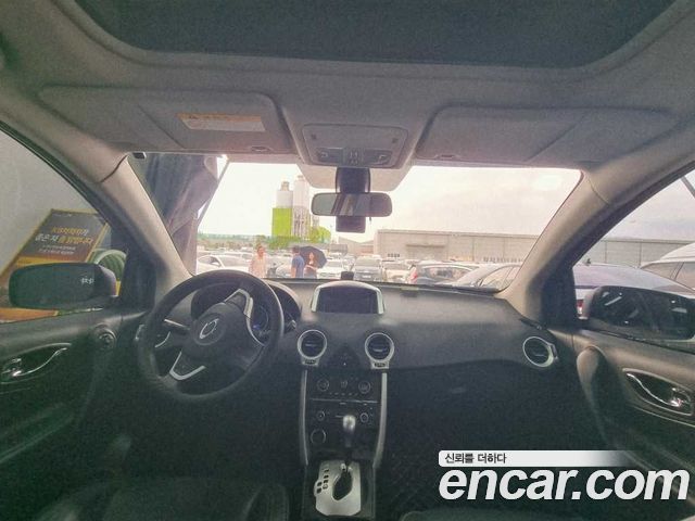 Renault Korea QM5 — interior