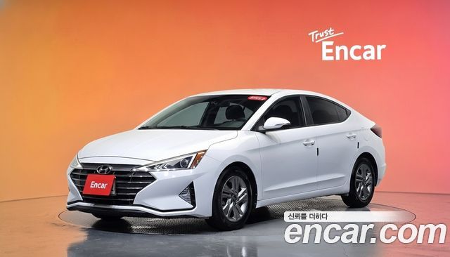 Hyundai Avante — exterior