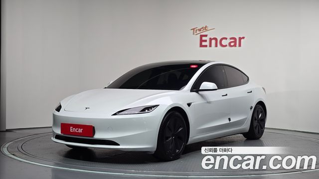 Tesla Model 3 — exterior