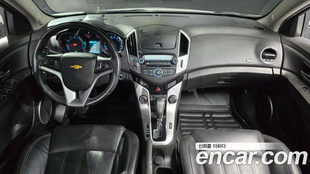 Chevrolet Korea Cruze — interior
