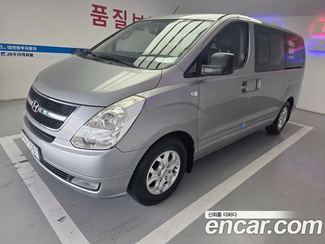 Hyundai Starex — exterior
