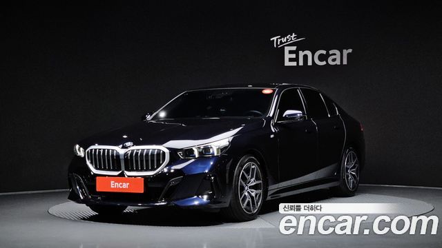 BMW 5 Series — exterior