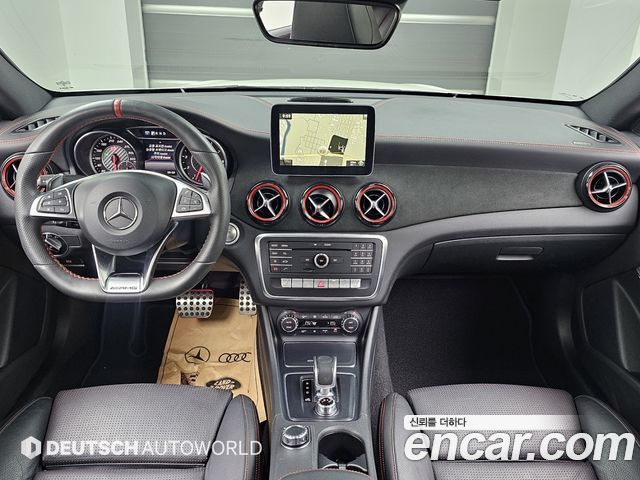 Mercedes-Benz CLA-Class — interior