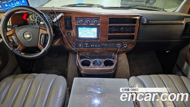 Chevrolet Express Van — interior