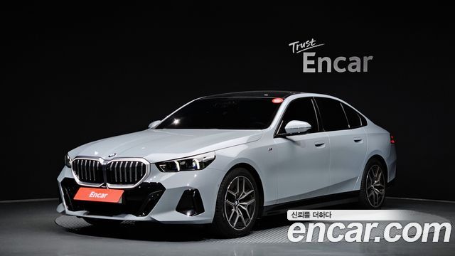 BMW 5 Series — exterior