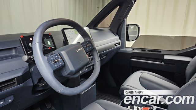 Kia PV5 — interior