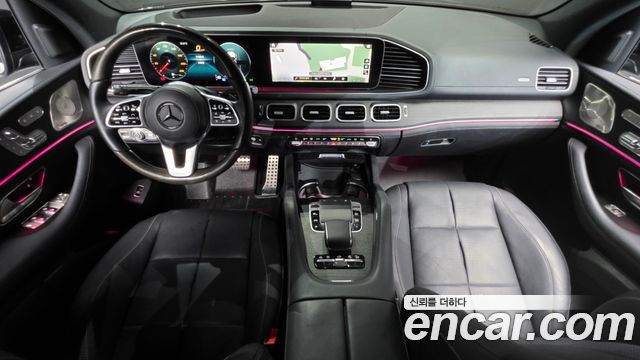 Mercedes-Benz GLS-Class — interior