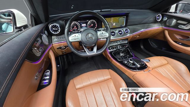 Mercedes-Benz E-Class — interior