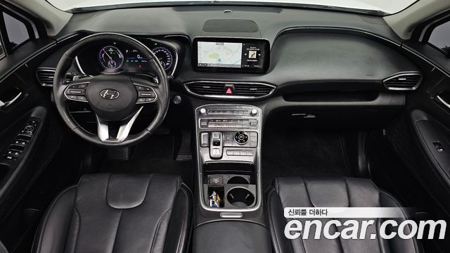 Hyundai Santa Fe — interior