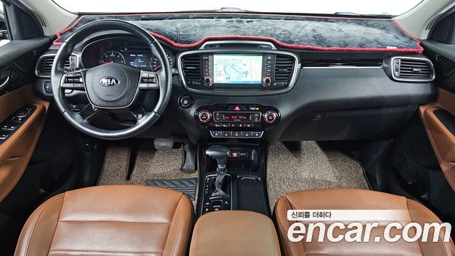 Kia Sorento — interior