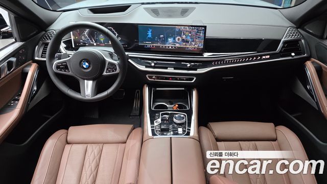 BMW X6 — interior