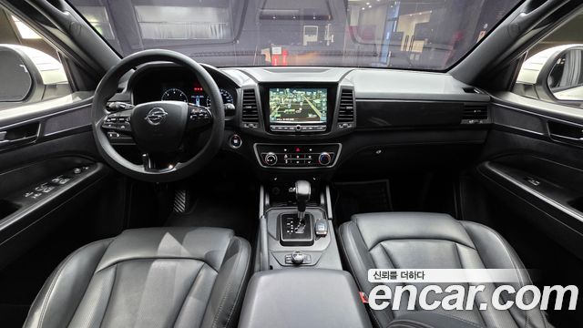 KG Mobility Rexton — interior