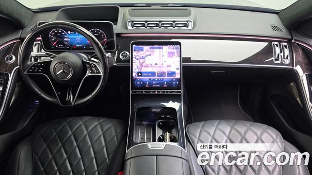 Mercedes-Benz S-Class — interior