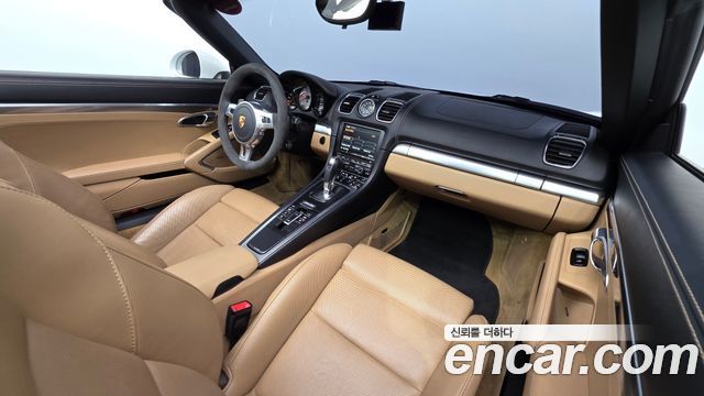 Porsche Boxster — interior