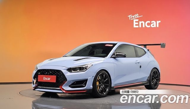 Hyundai Veloster — exterior