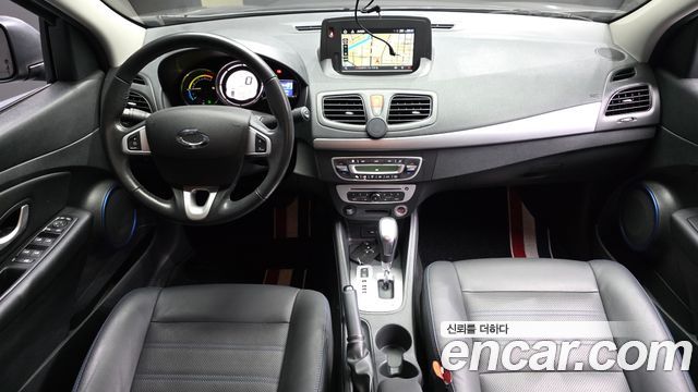 Renault Korea SM3 — interior