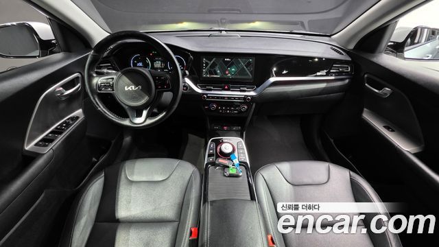 Kia Niro — interior