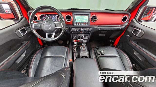 Jeep Wrangler — interior